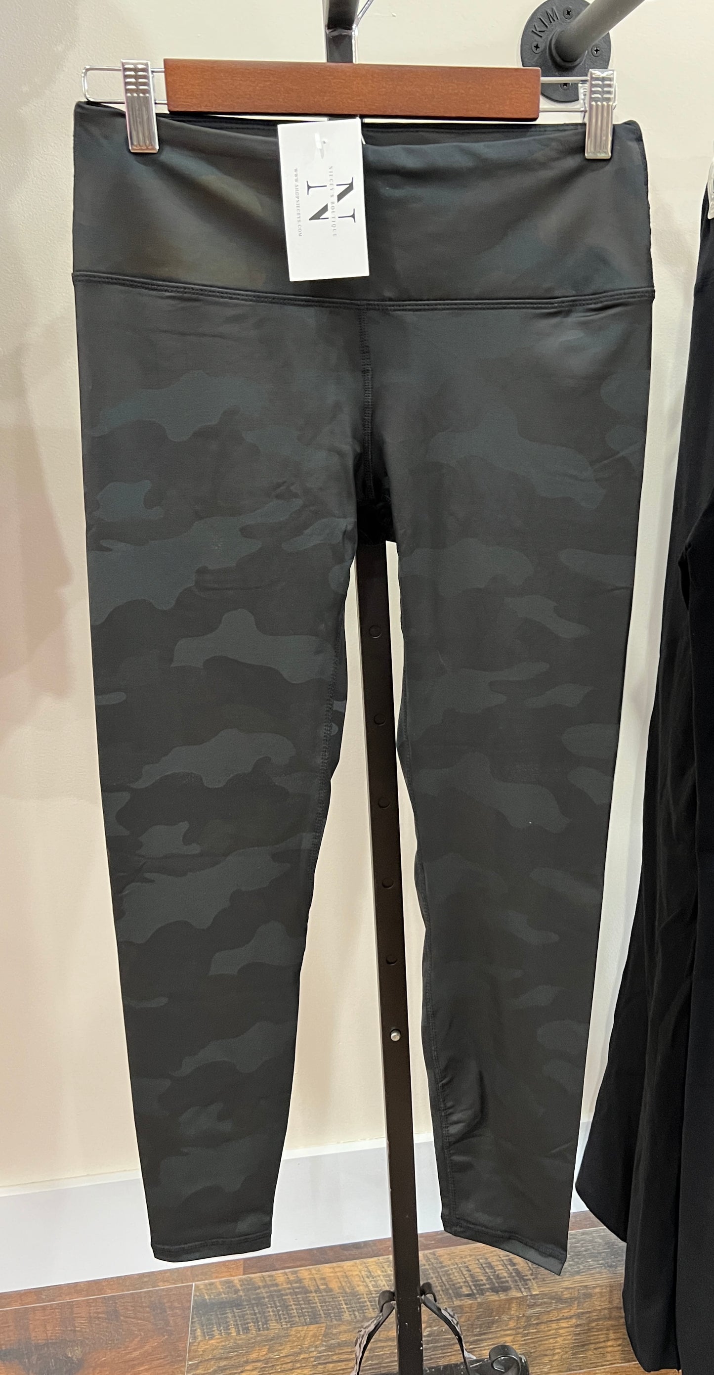 Blk Camo Leggings