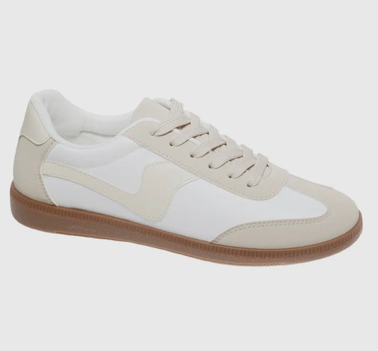 Cream & White Sneaker