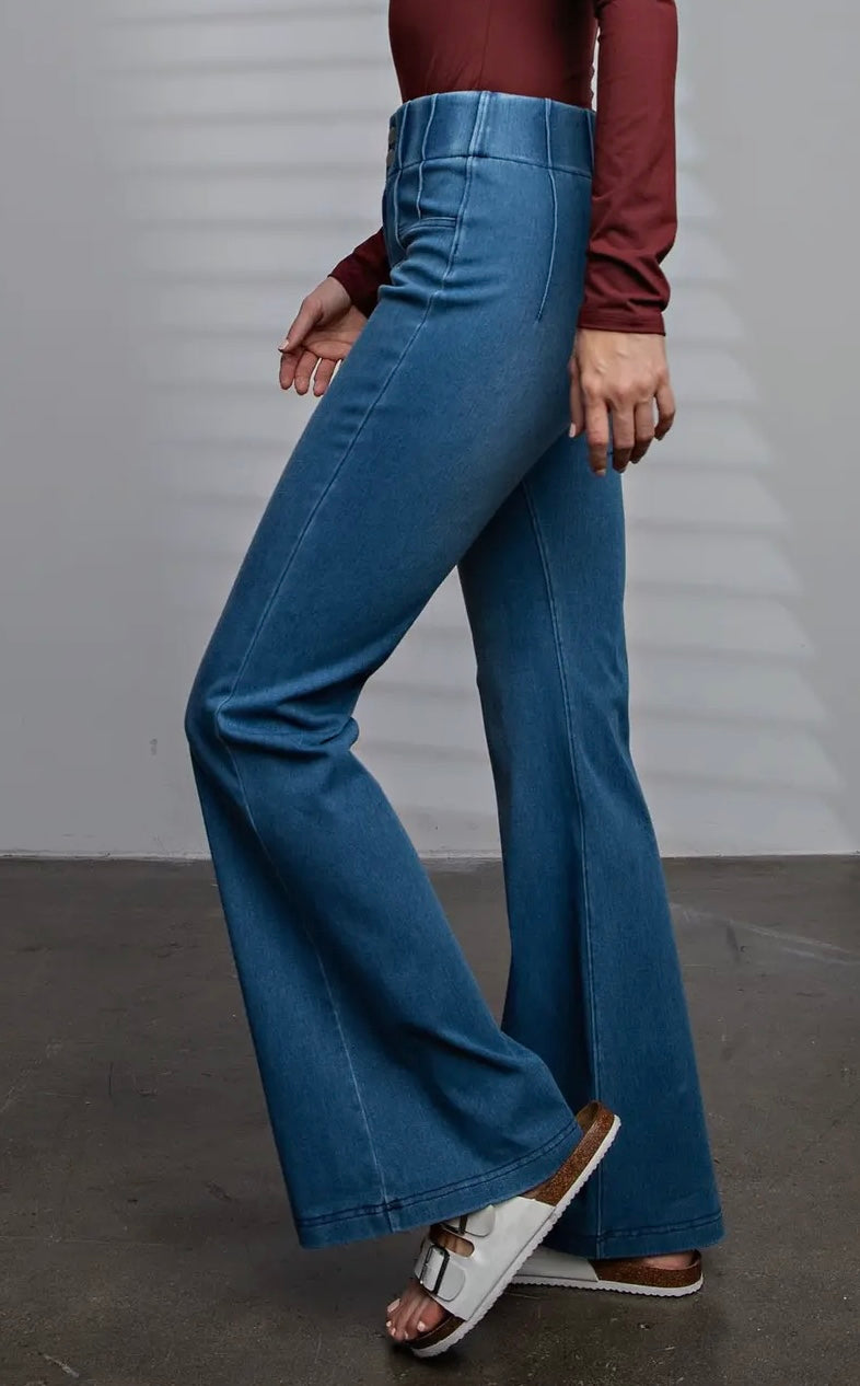 Pintuck Flare Pants